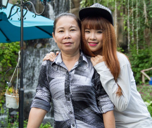 mẹ Khởi My
