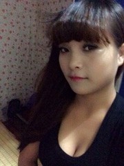 Những tấm ảnh mà Nông Thị Hường tung lên mạng xã hội