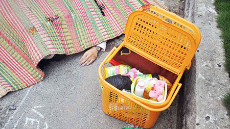 sản phụ bị xe trộn bê tông cán