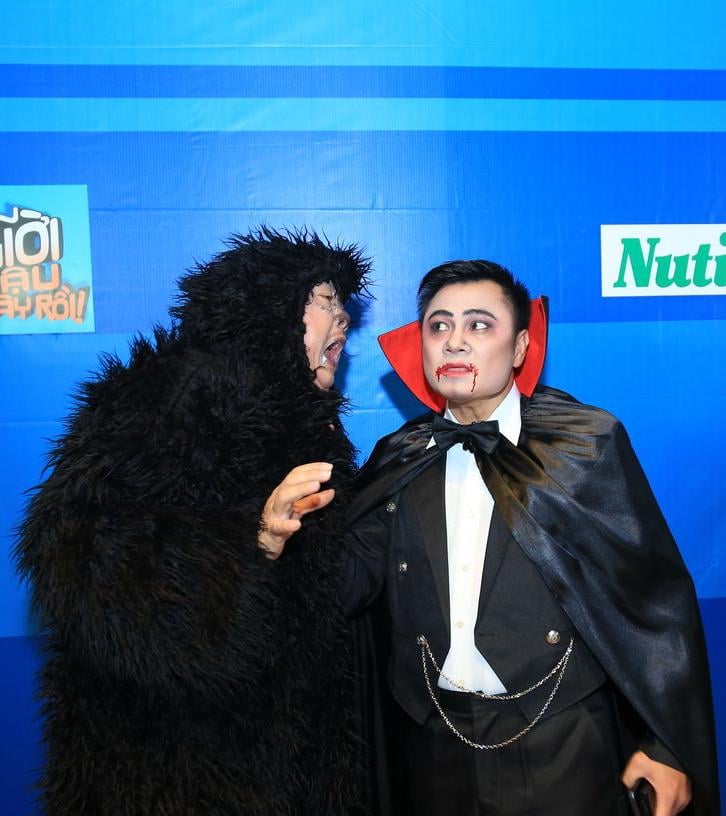 halloween công lý tự long