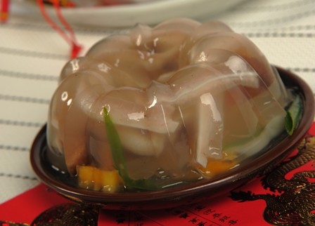 thịt nấu đông