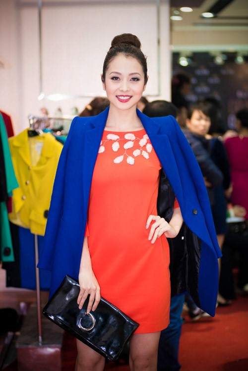 jennifer phạm thời trang công sở