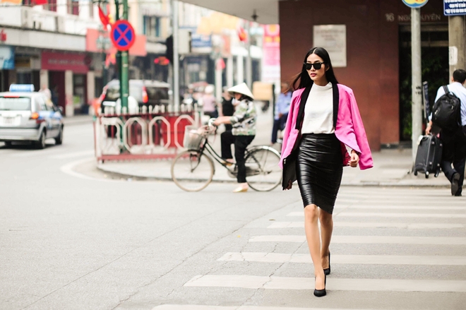 học sao việt cách mặc váy bút chì