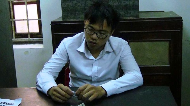 Kẻ bệnh hoạn tại cơ quan điều tra