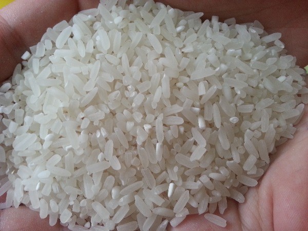trị tàn nhang bằng gạo tẻ