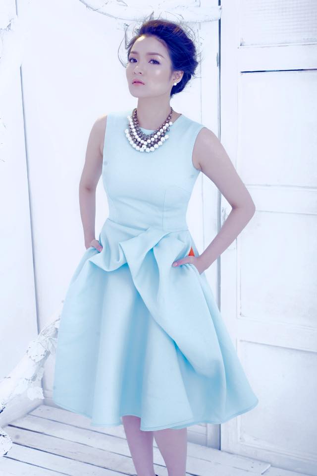 thủy top tái xuất showbiz sau 4 năm mất tích