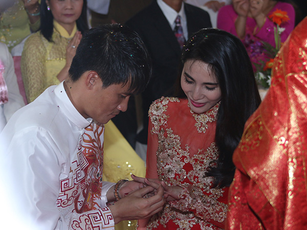 Quatrian shbet hiện đang mở thủy tiên công vinh