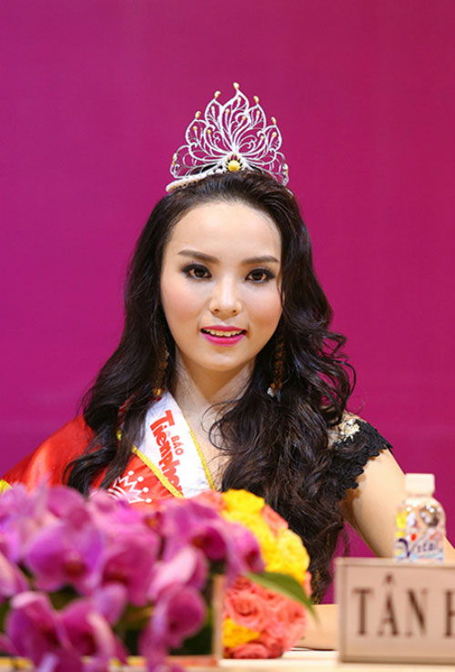 trang điểm 