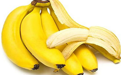 vỏ chuối trị mụn cóc