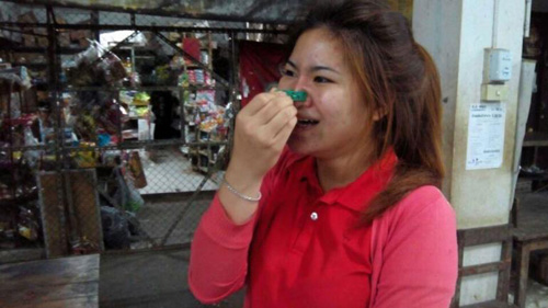 kẹp mũi