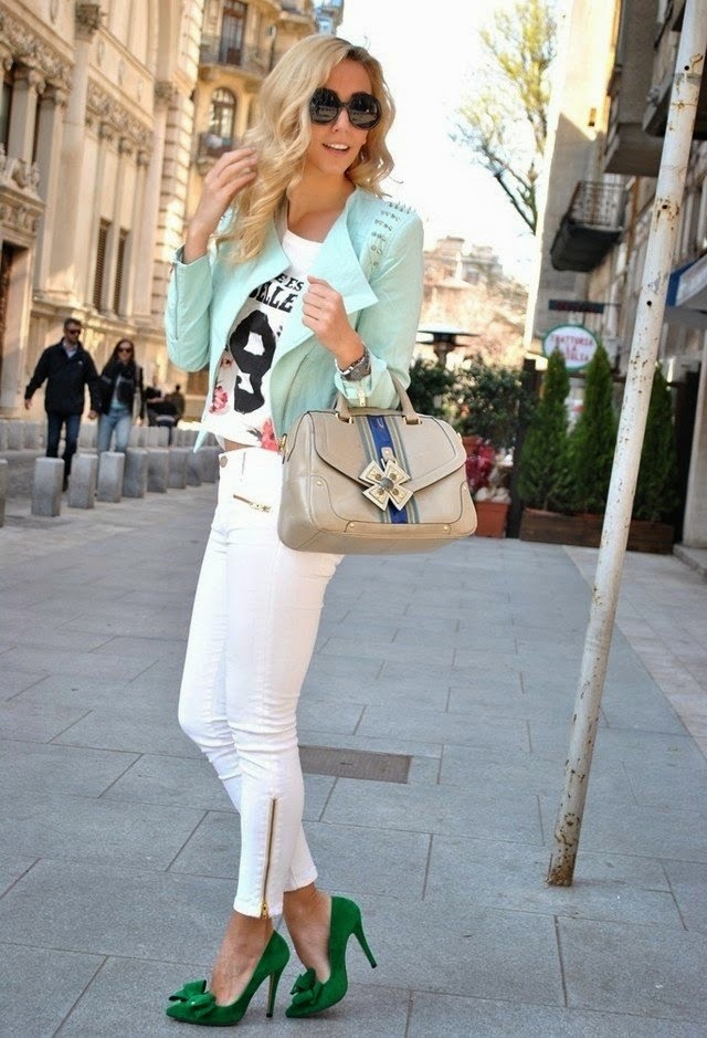 đùi to có được mặc jeans trắng