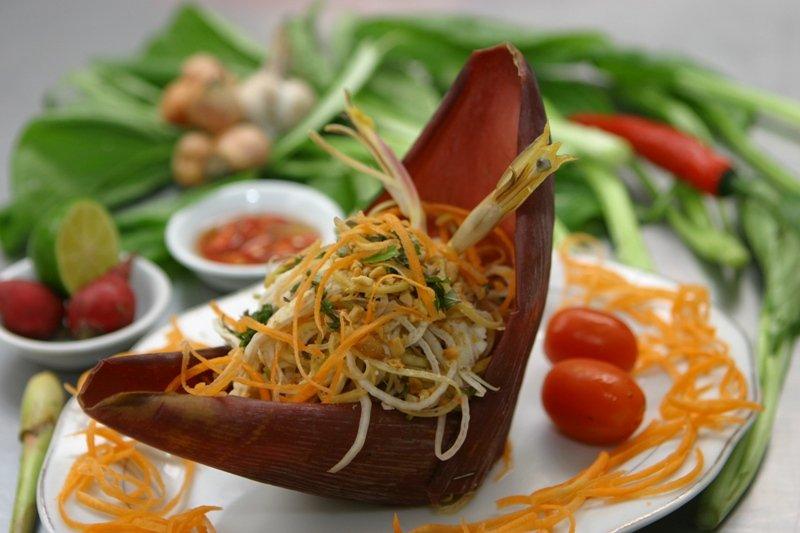 Chữa bách bệnh giá siêu rẻ nhờ rau mùi