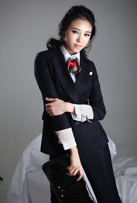 khăn lụa công sở