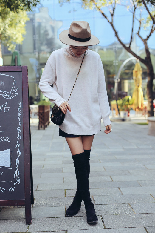 diện bốt cao cổ mùa xuân