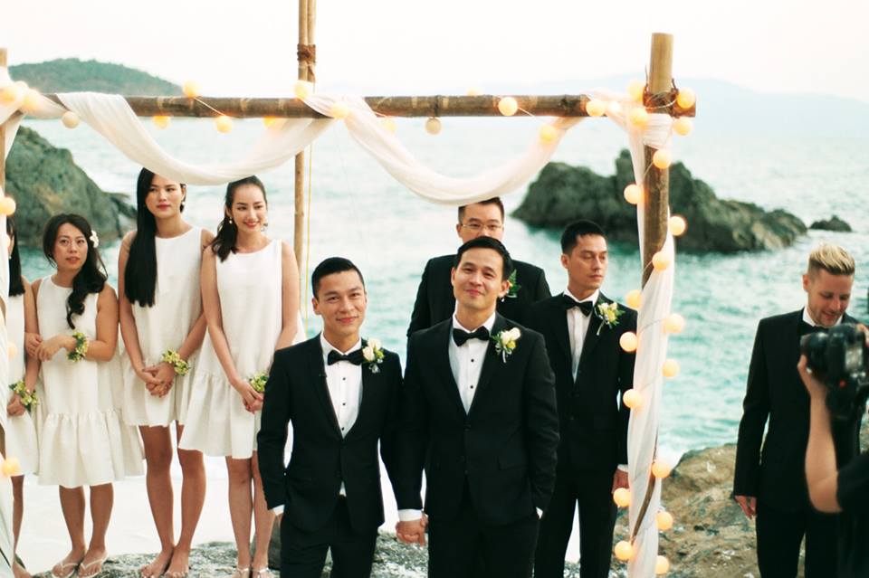 thời trang trong Quatrian shbet hiện đang mở đồng tính