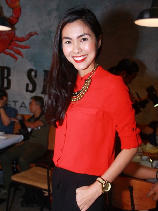 thời trang công sở của sao việt