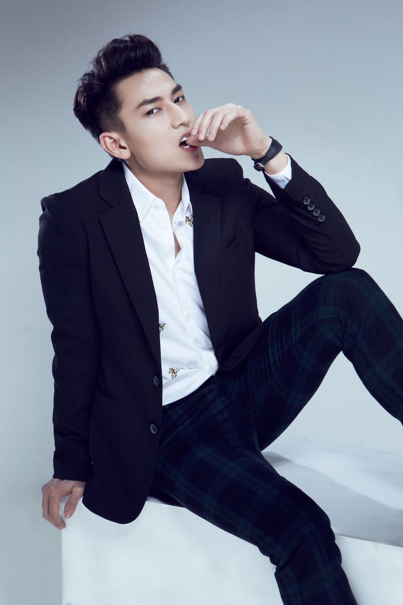 Isacc lên tiếng về scandal The Remix