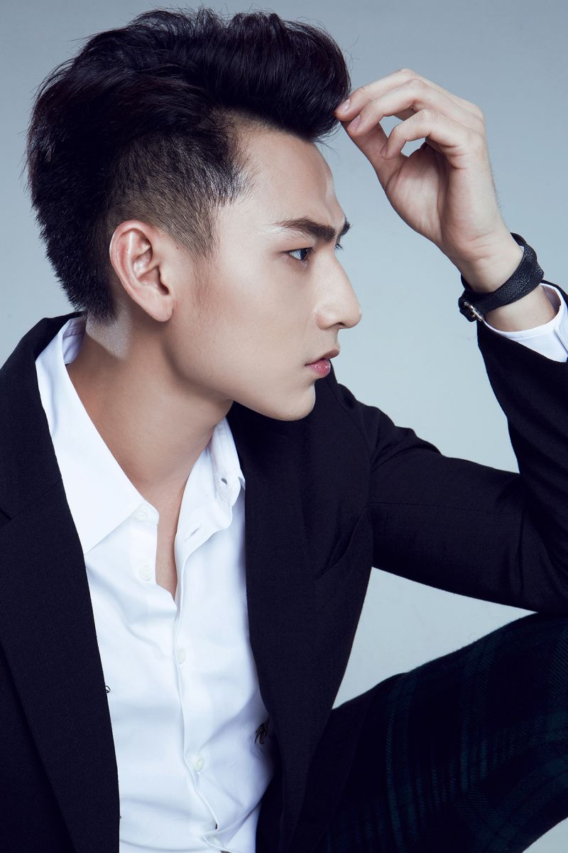 Isacc lên tiếng về scandal The Remix