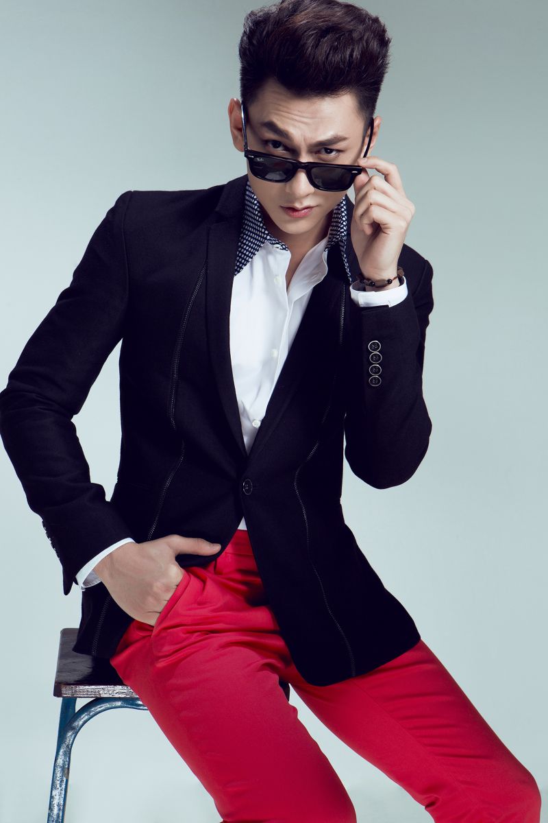 Isacc lên tiếng về scandal The Remix