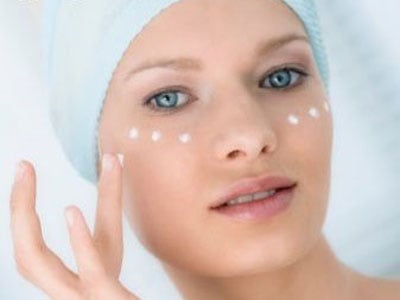 sai lầm khi chăm sóc da mắt 