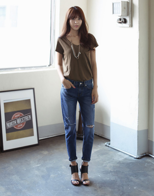 những người không được mặc quần jeans