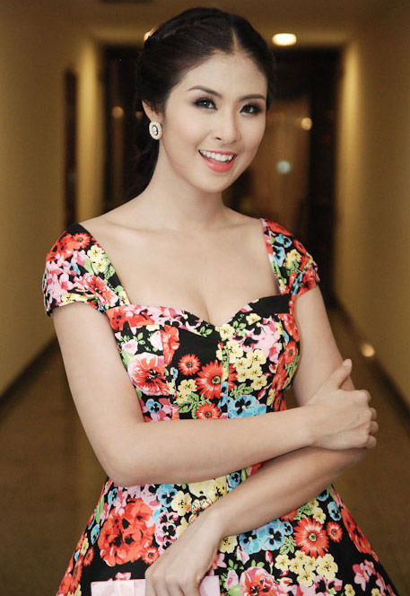hoa hậu việt mặc già hơn tuổi