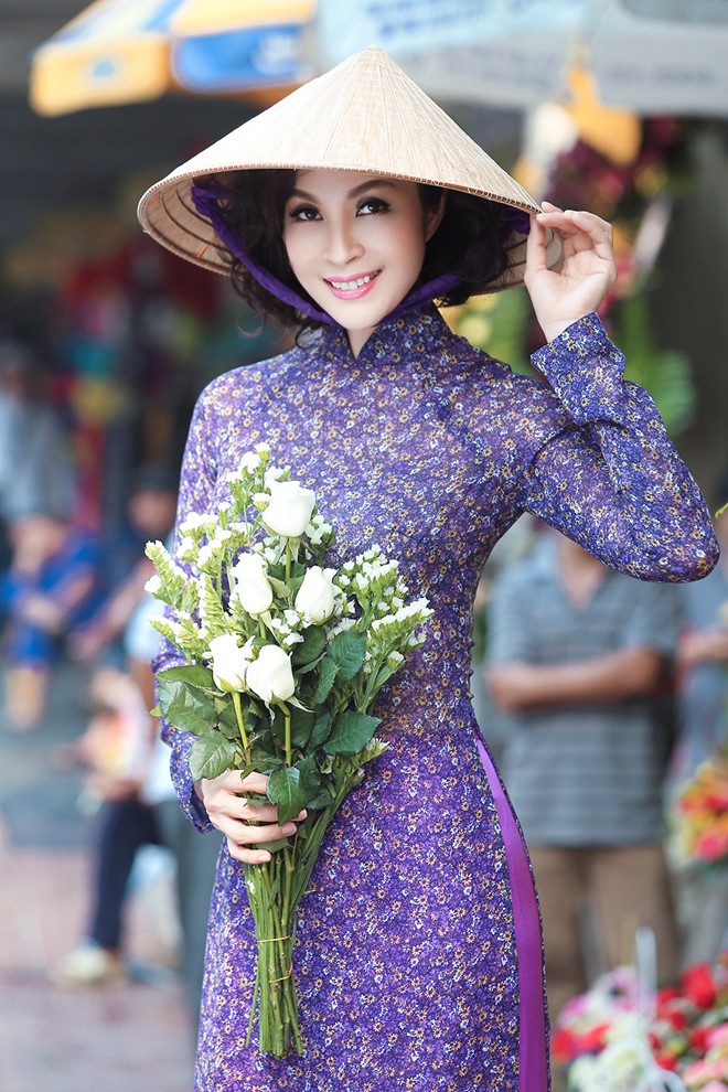 áo dài hoa đồng nội kín thân