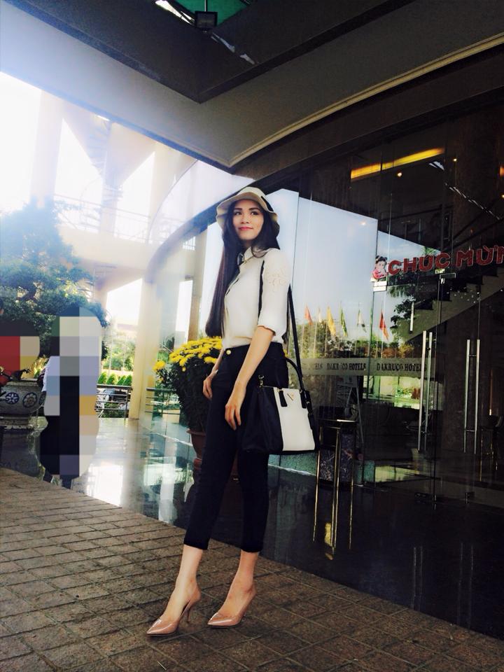 HH Diễm Hương gầy mòn đáng ngại