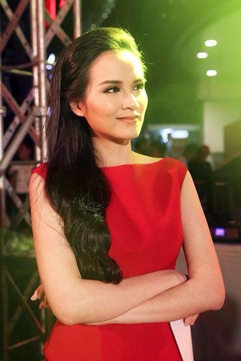 HH Diễm Hương gầy mòn đáng ngại