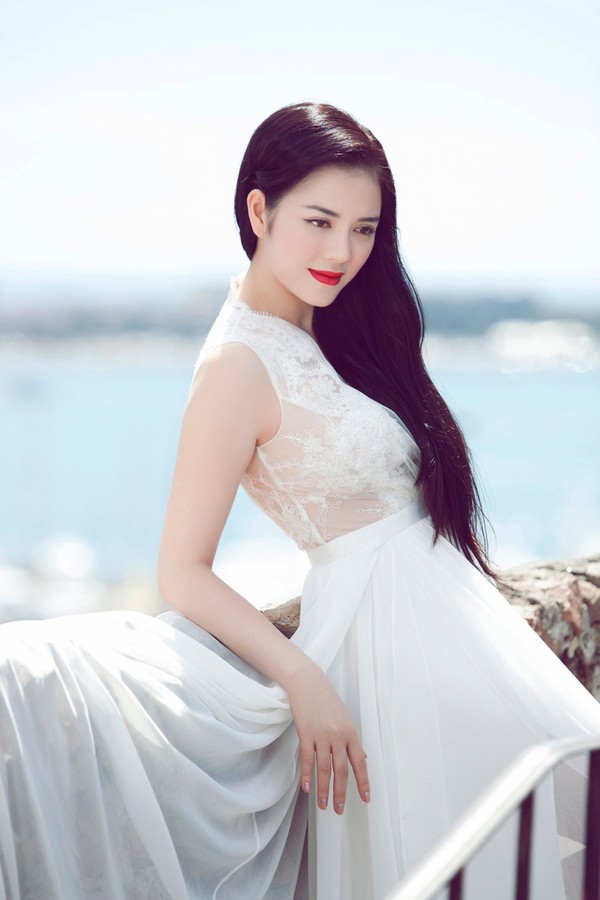 5 lọ lem hóa công chúa của showbiz việt