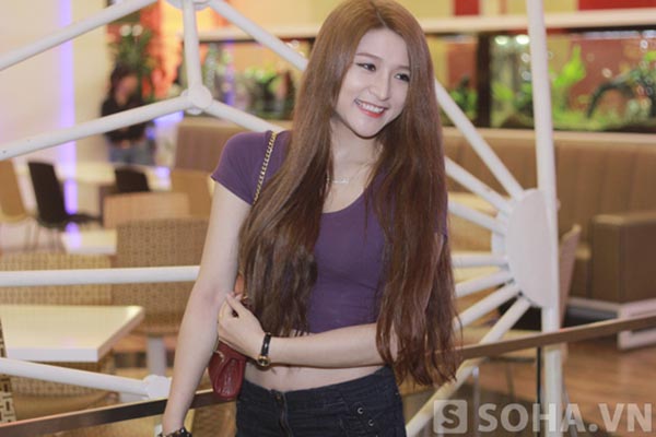hotgirl nhật ký vàng anh