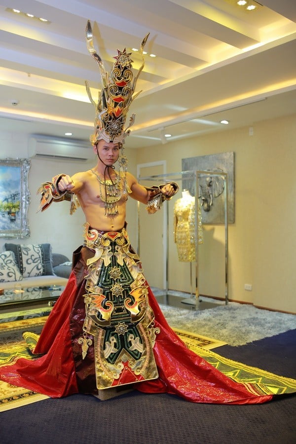 váy áo made in vietnam tiền tỷ