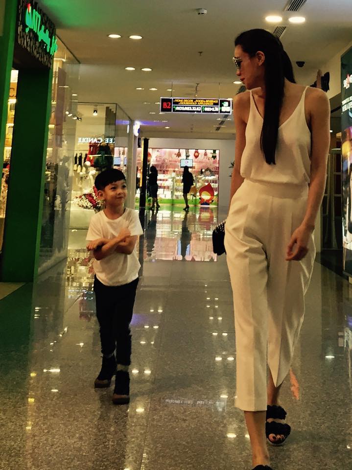 hà hồ con trai đồ đôi