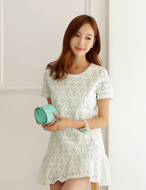 đầm hạ eo