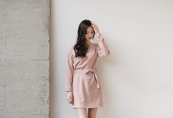 Giấu nhẹm mọi nhược điểm của Sh88bet đăng ký miễn phí chỉ nhờ chiếc váy liền