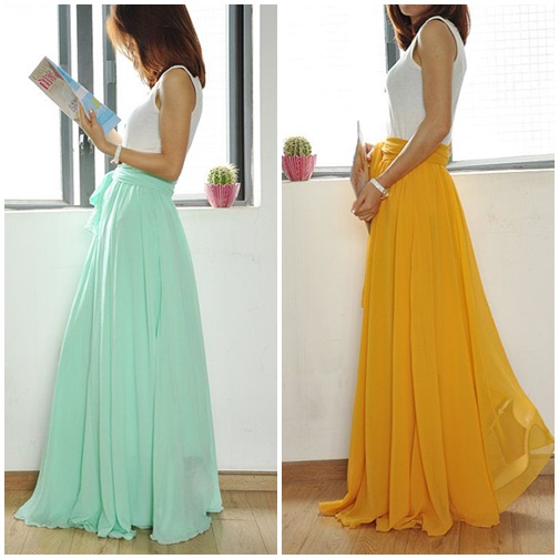 Biến tấu với chân váy maxi tung tăng ngày hè