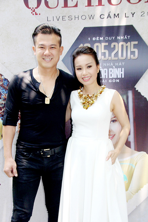 Cẩm Ly năn nỉ chồng cho hai con hát chung trong liveshow