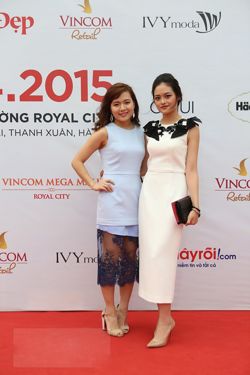 Á hậu Huyền My trên thảm đỏ Đẹp Fashion Runway