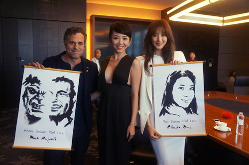 toc tien ho bao khoe vong mot gap chris evans6
