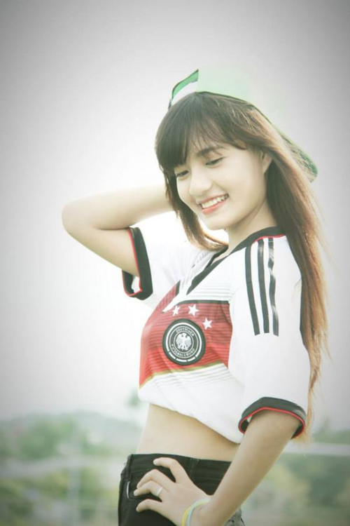 bạn gái Sơn Tùng