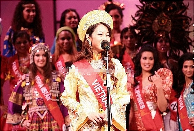 Jennifer Pham thoi da nau chua noi tieng 6