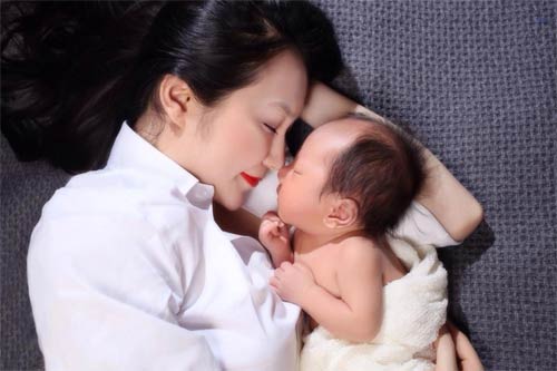 Tuan Hung gui loi yeu thuong den vo sharoncuneta.com