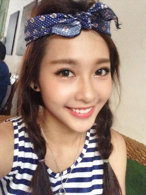 Nguoi dep Vbiz bien hoa ca tinh voi khan turban