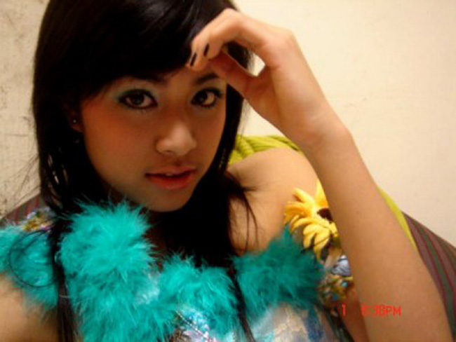 hoang thuy linh13