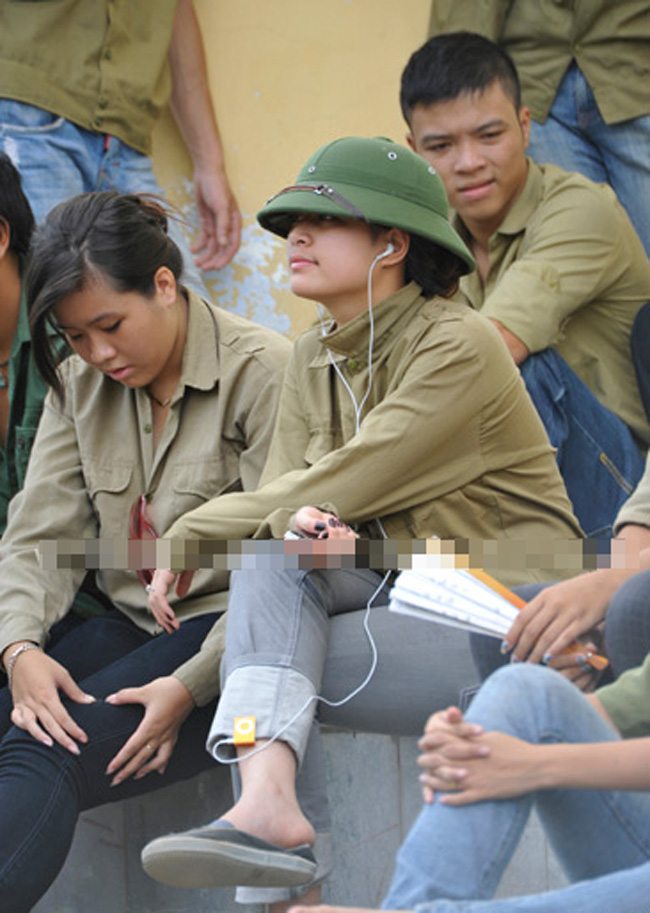 hoang thuy linh7