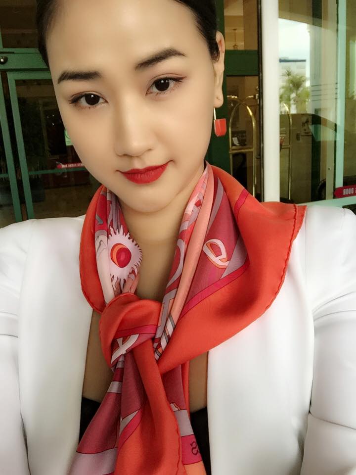 Maya thọn gọn xinh đẹp bất ngờ sau khi sinh con cho đại gia