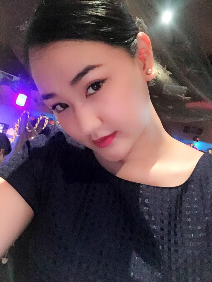 Maya thọn gọn xinh đẹp bất ngờ sau khi sinh con cho đại gia