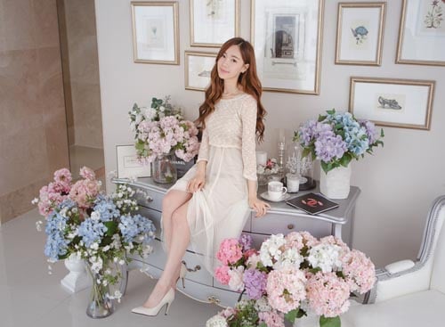 Váy đẹp phong cách tiểu thư cho bạn gái điệu đà