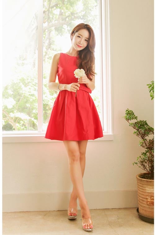 Váy đẹp phong cách tiểu thư cho bạn gái điệu đà