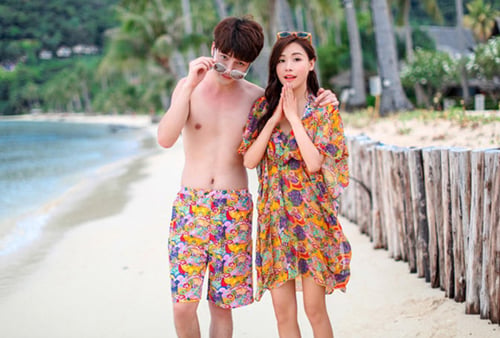 đồ đôi đi biển